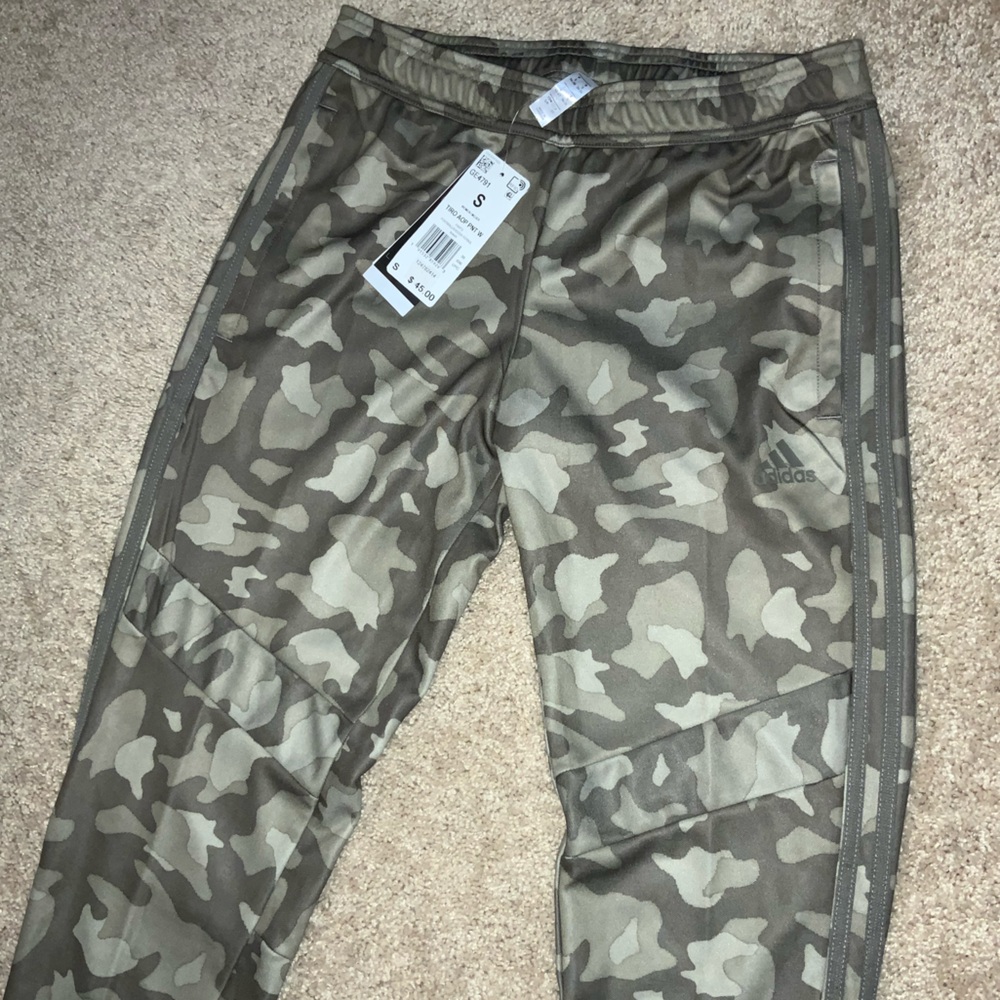 Camo Adidas tiro jogger sweatpants